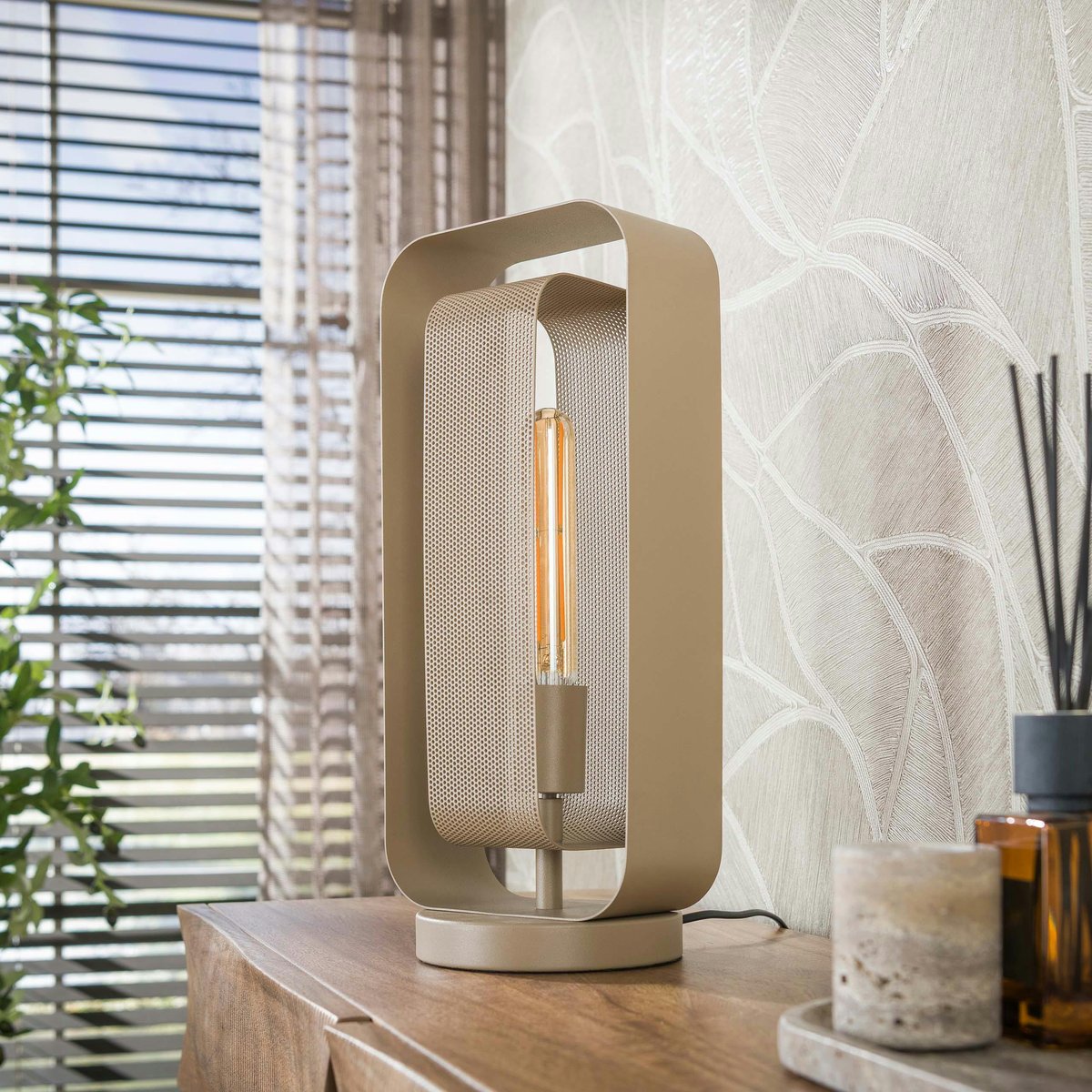 Lampe design beige à double cadre métal RALF beige, PIER IMPORT
