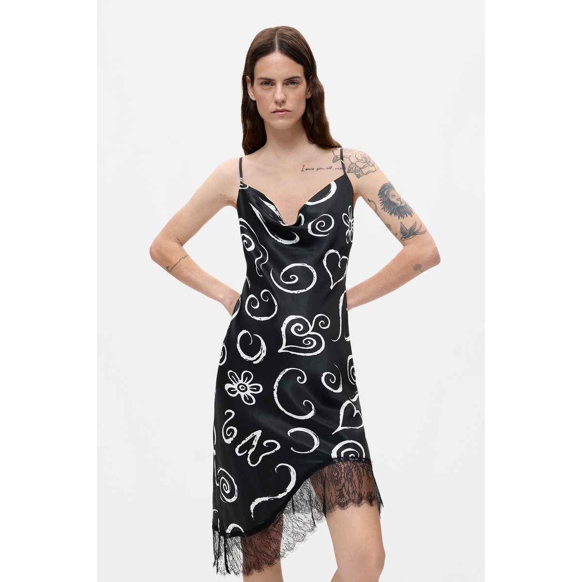 Robe courte à bretelles imprimée noir, DESIGUAL