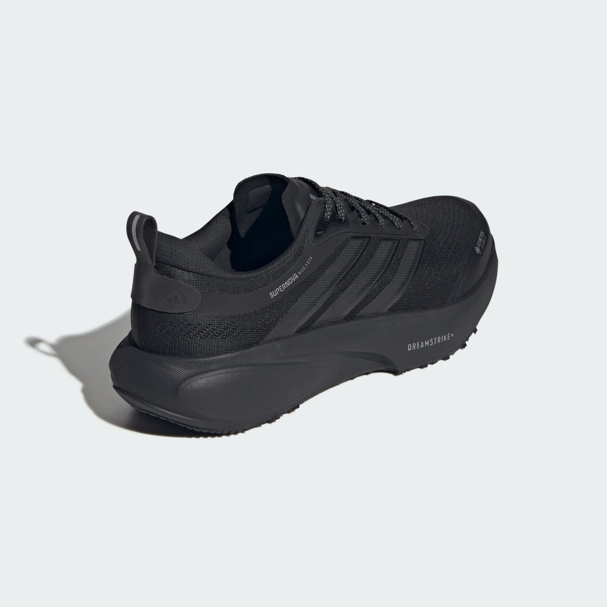 Chaussure De Running Supernova Rise 3 Gtx Chaussure De Running Supernova Rise 3 Gtx core black / core black / tech grey metallic, adidas Performance