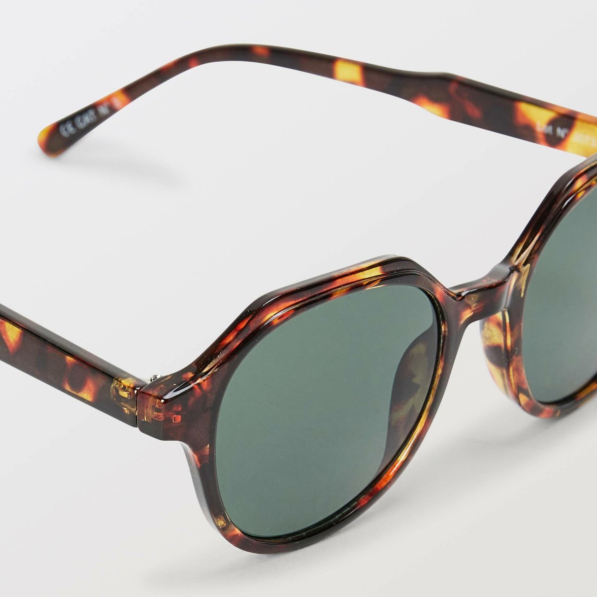 Lunettes de soleil ecaille fonce, MONOPRIX