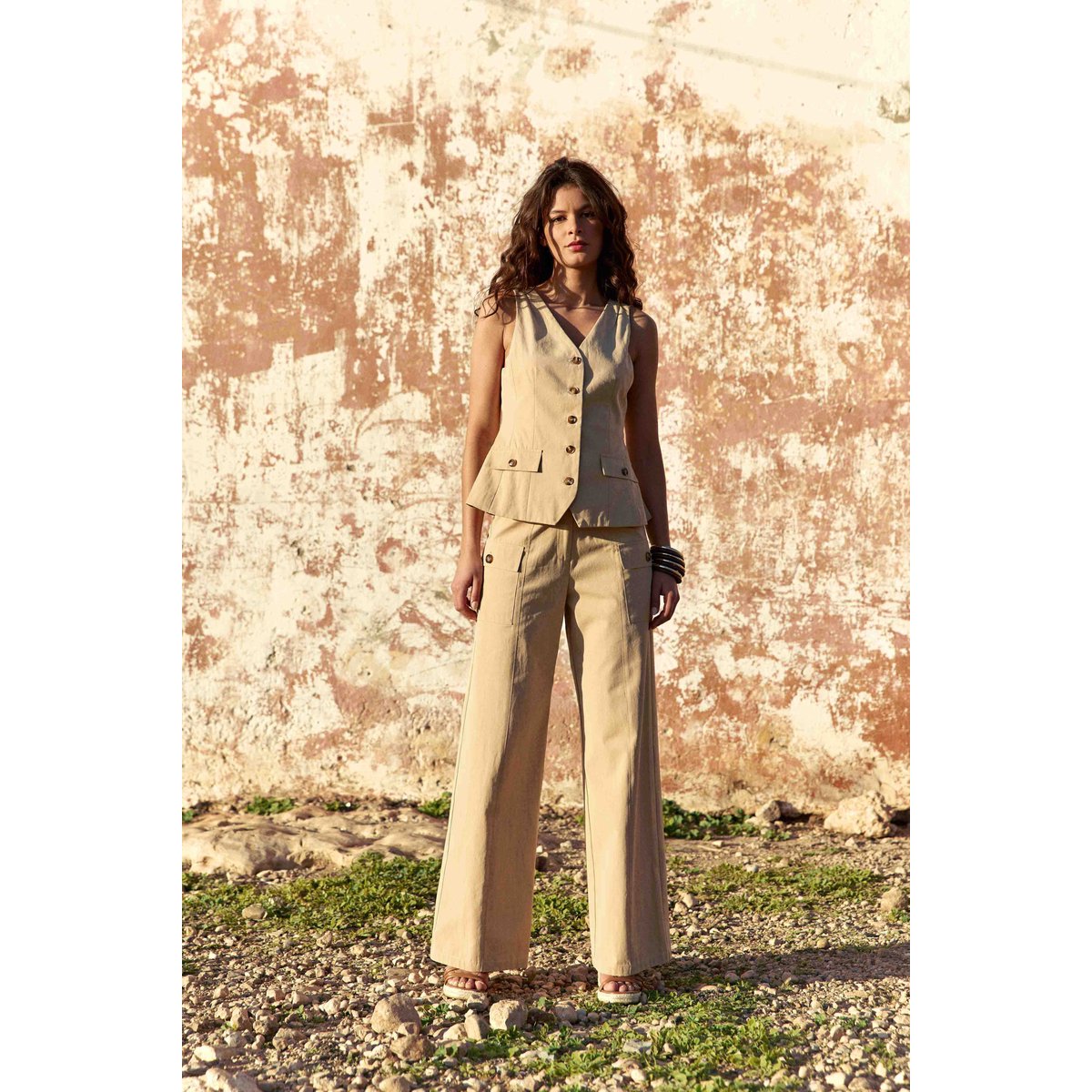 Gilet  col v  uni NEA 15-camel, LA PETITE ETOILE