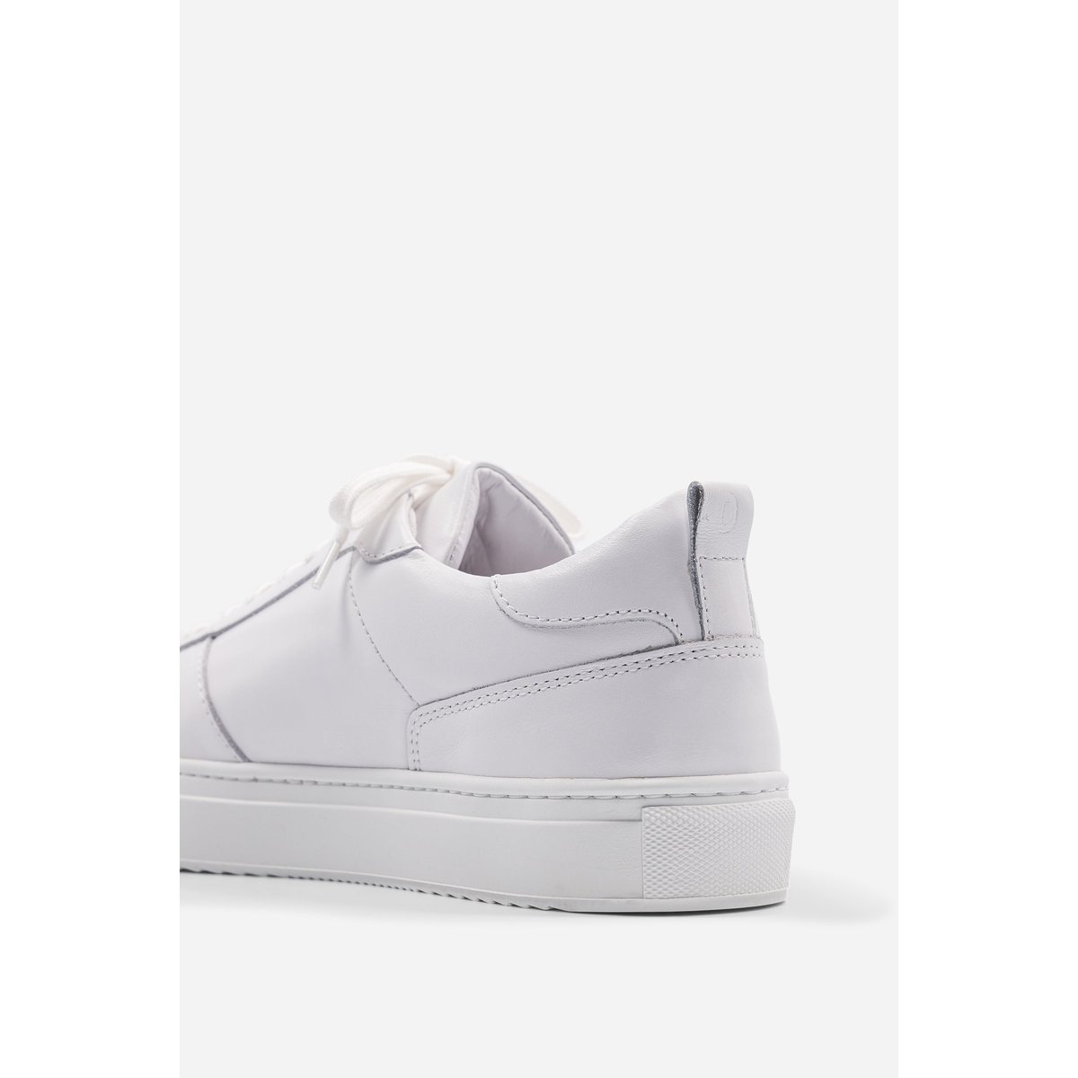 Basket cuir B0 blanc, BELLEDONNE