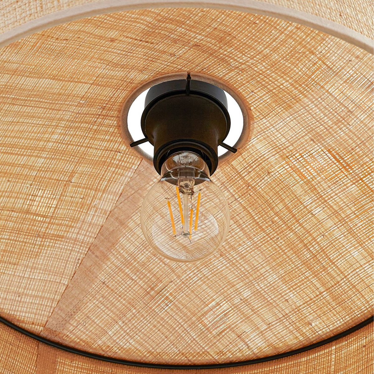 Suspension en bois scandinave, Haldor beige, LINDBY