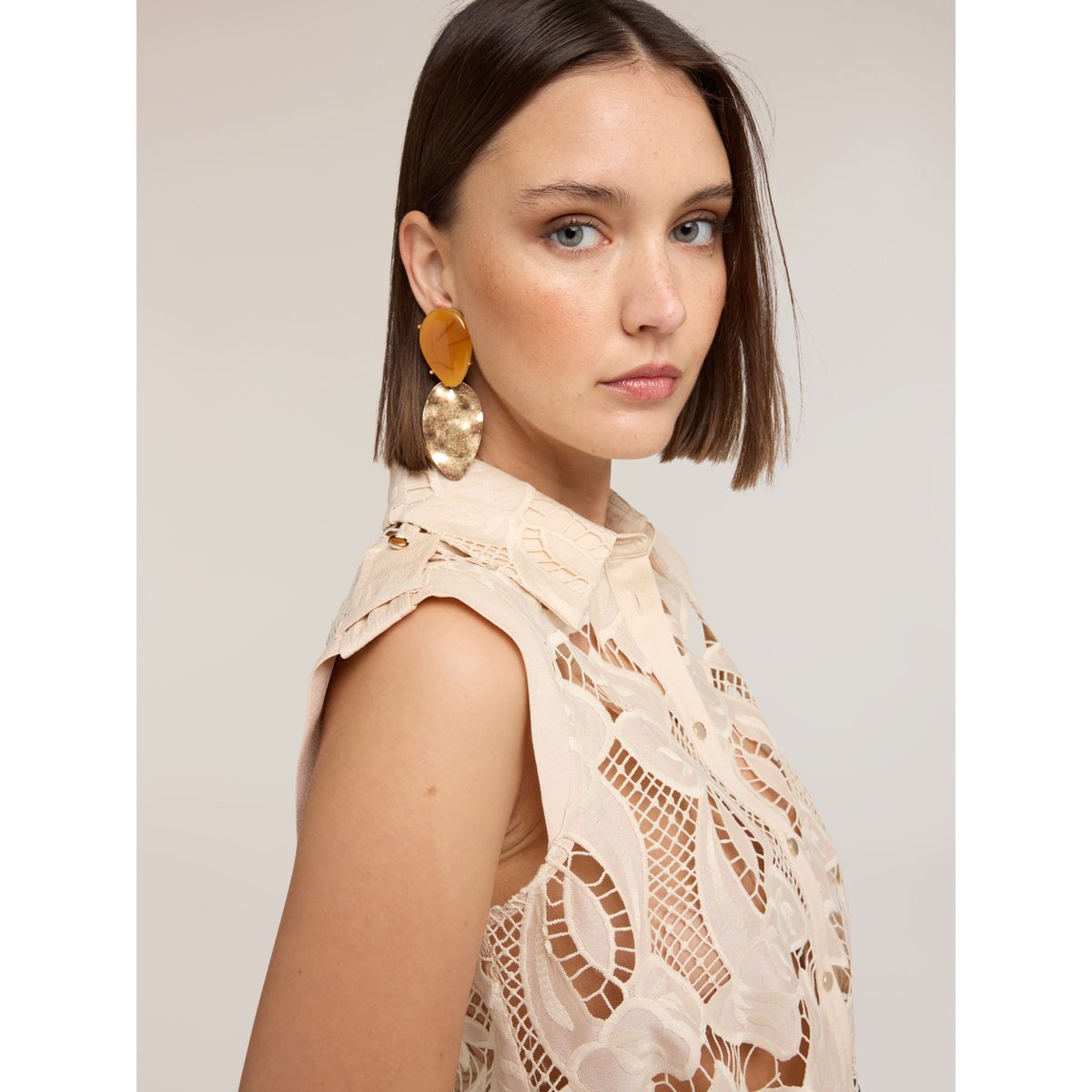 Chemise sans manches beige, MOTIVI