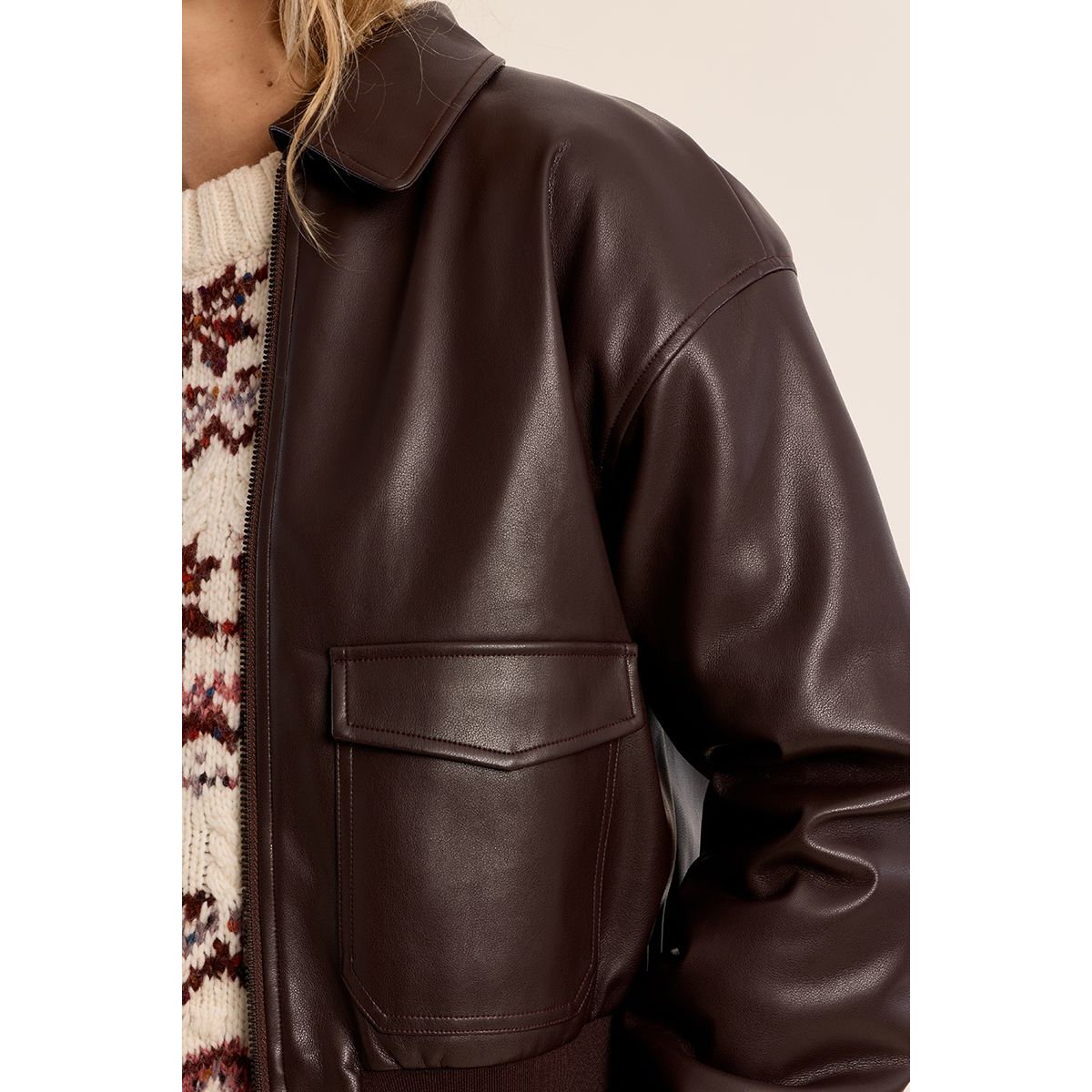 Bomber en simili-cuir chocolate, MOLLY BRACKEN