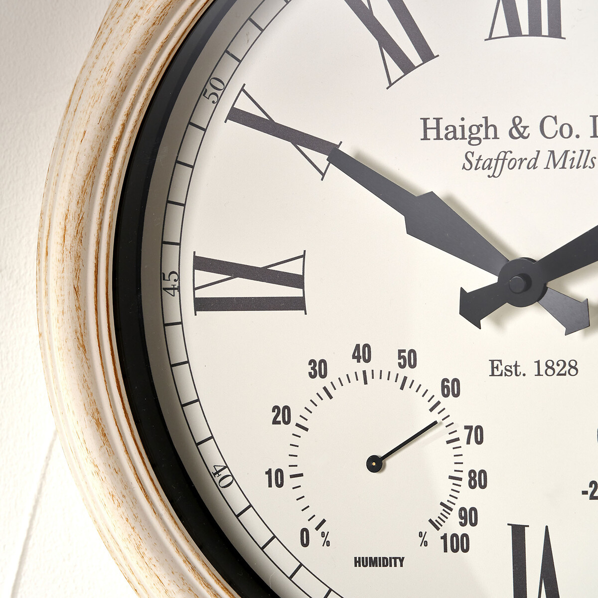 42cm Antique Effect Gold Brushed Cream Indoor/Outdoor Wall Clock cream, SO'HOME