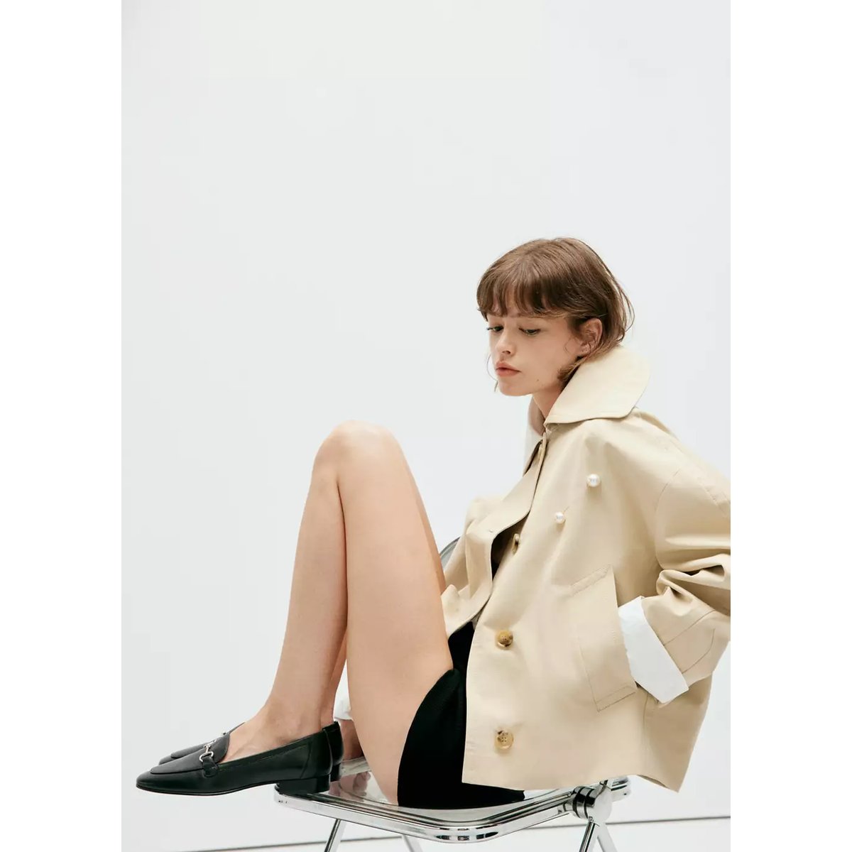 Mocassin en cuir avec boucle noir, MANGO