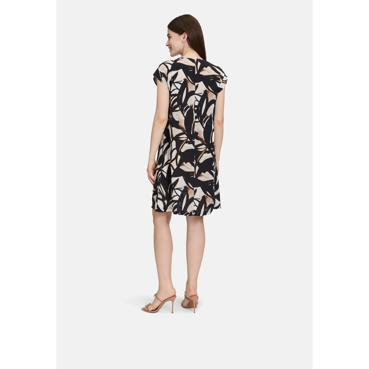 Robe casual à imprimé black/nature, BETTY & CO