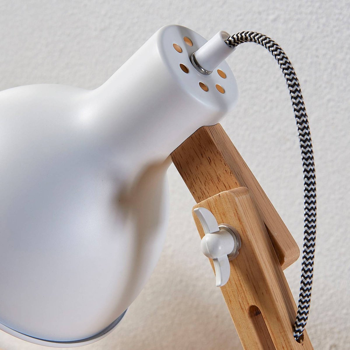 Lampe à poser en bois moderne, Shivanja blanc, frêne, LINDBY