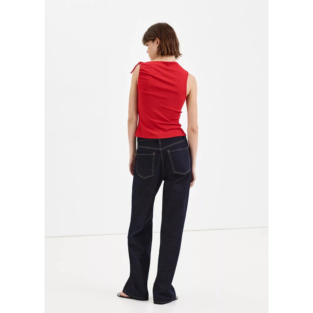 Top asymétrique froncé rouge, MANGO