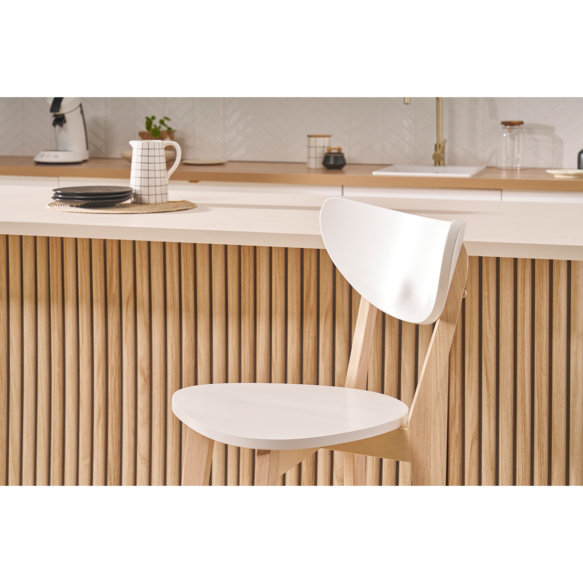 Tabourets de bar scandinaves blanc et bois 75 cm (lot de 2) LEENA blanc, MILIBOO