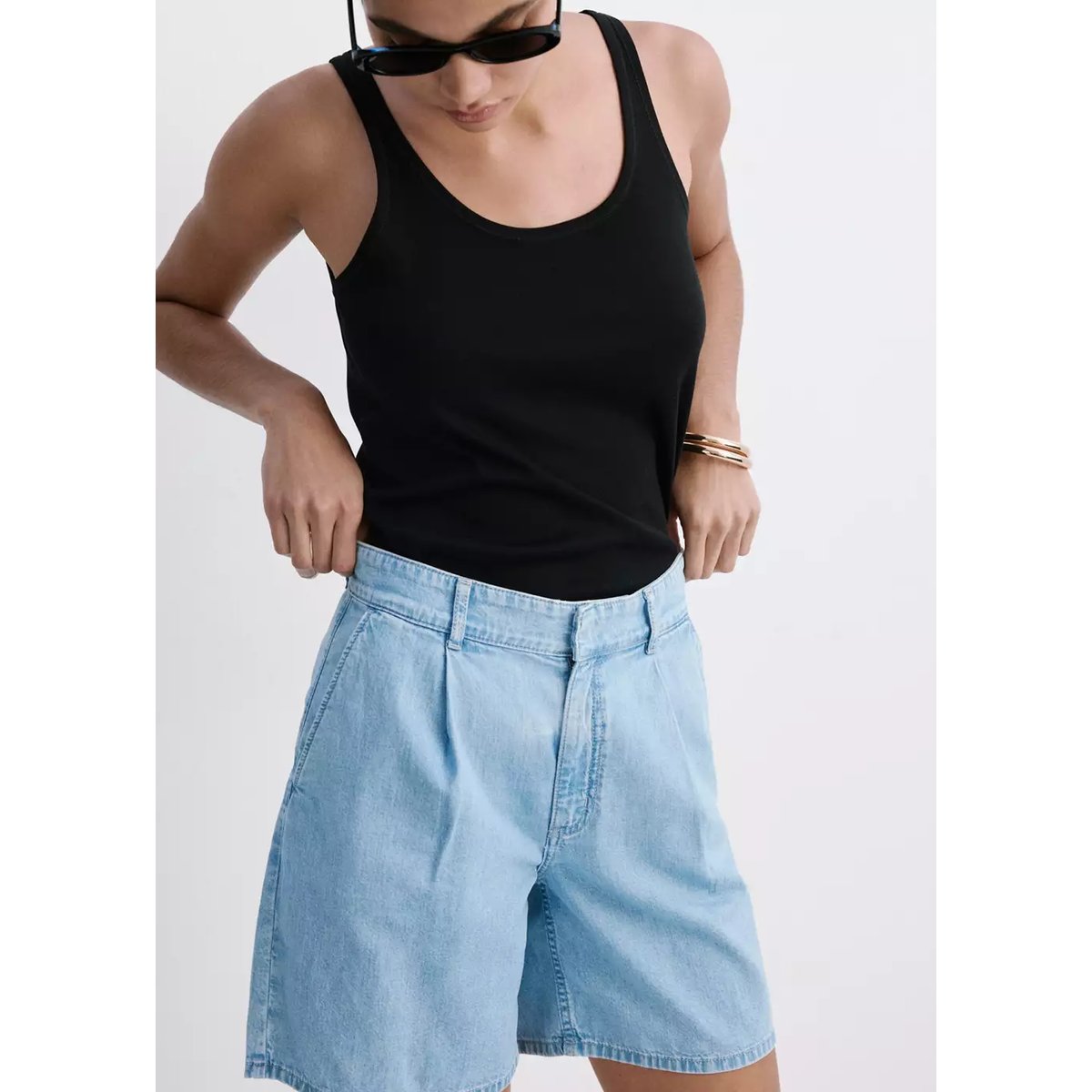 Bermuda en jean taille normale à pinces bleu clair, MANGO