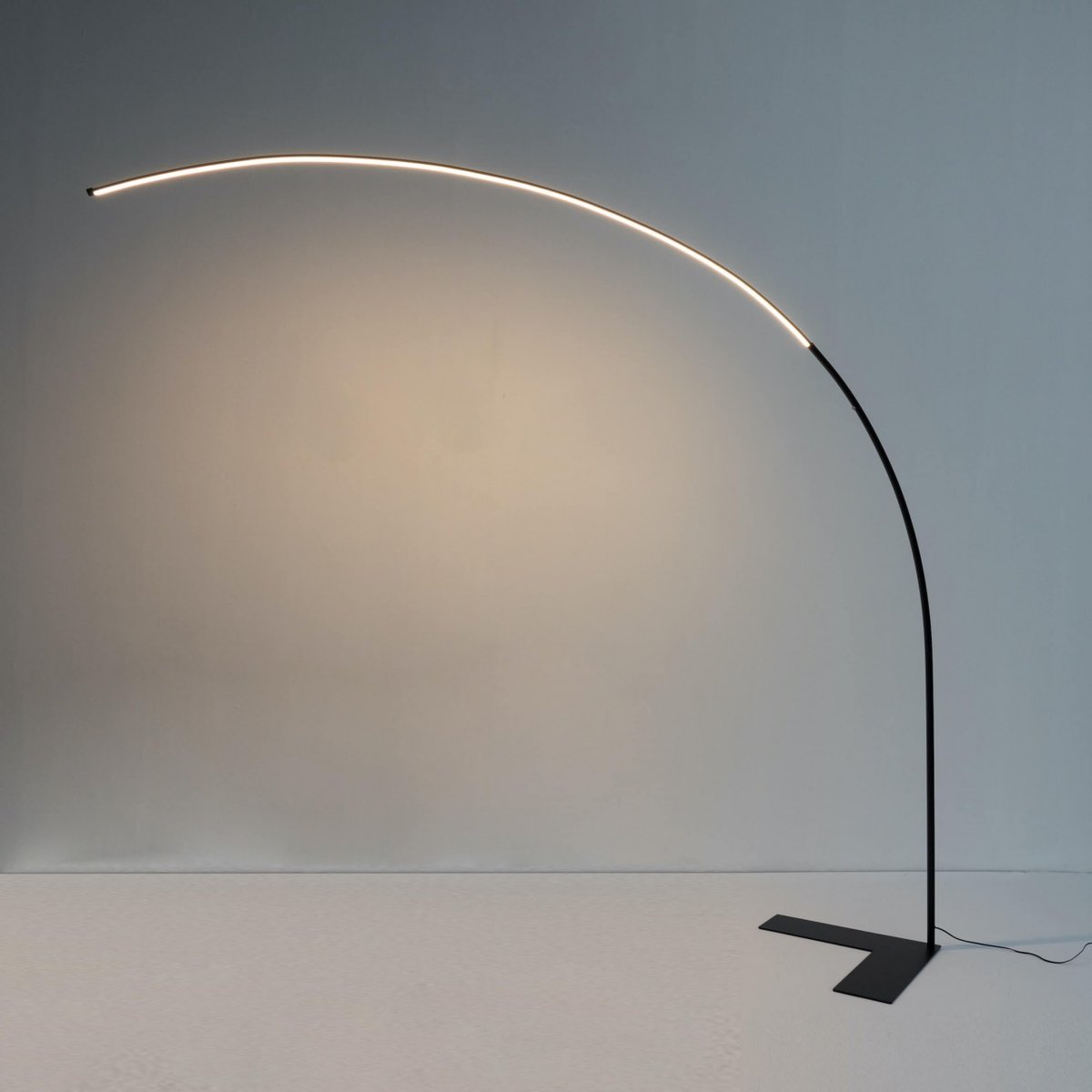 Grand luminaire arqué design - AVELLINO noir, KOSILUM