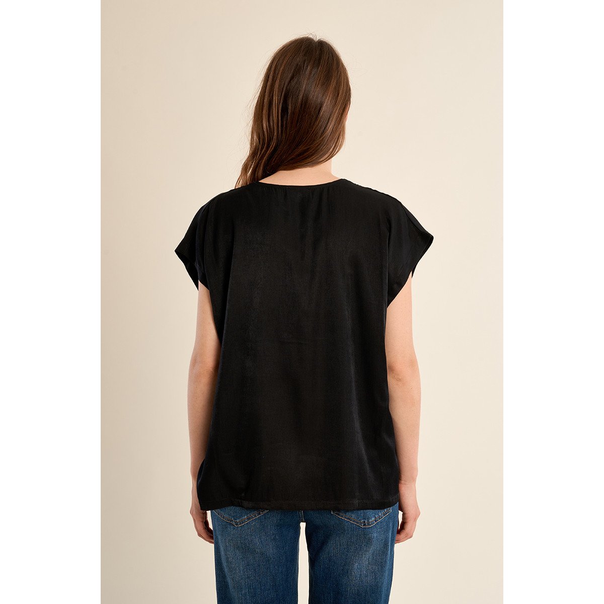 T-shirt basique parsemé de strass noir, MOLLY BRACKEN