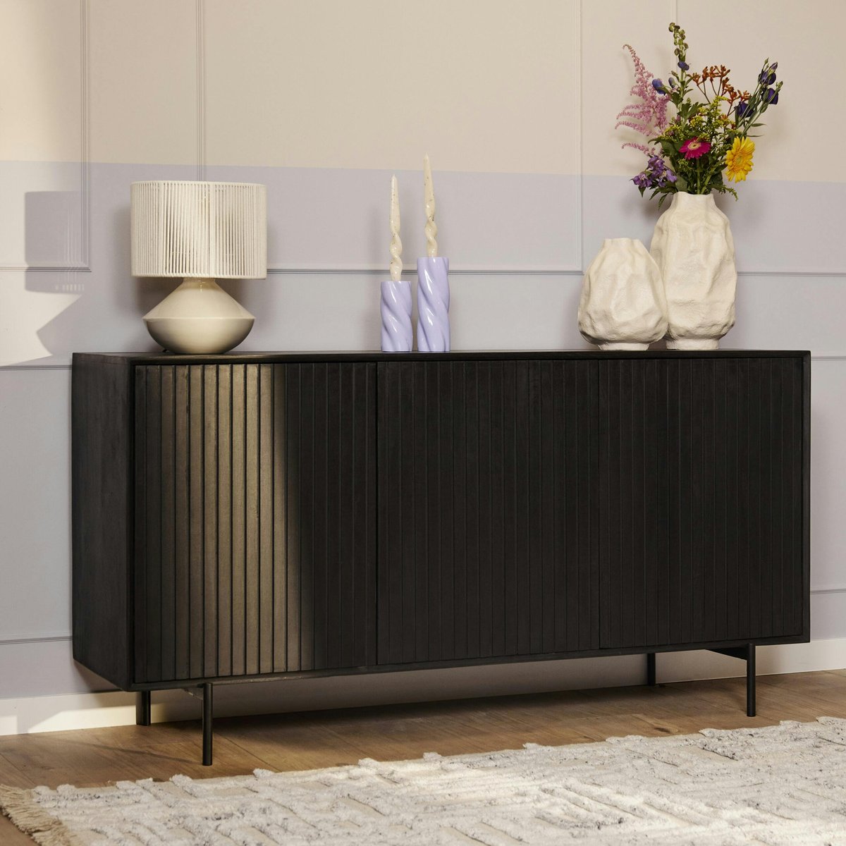 Buffet 3 portes rainurées en bois CORTINA noir, PIER IMPORT
