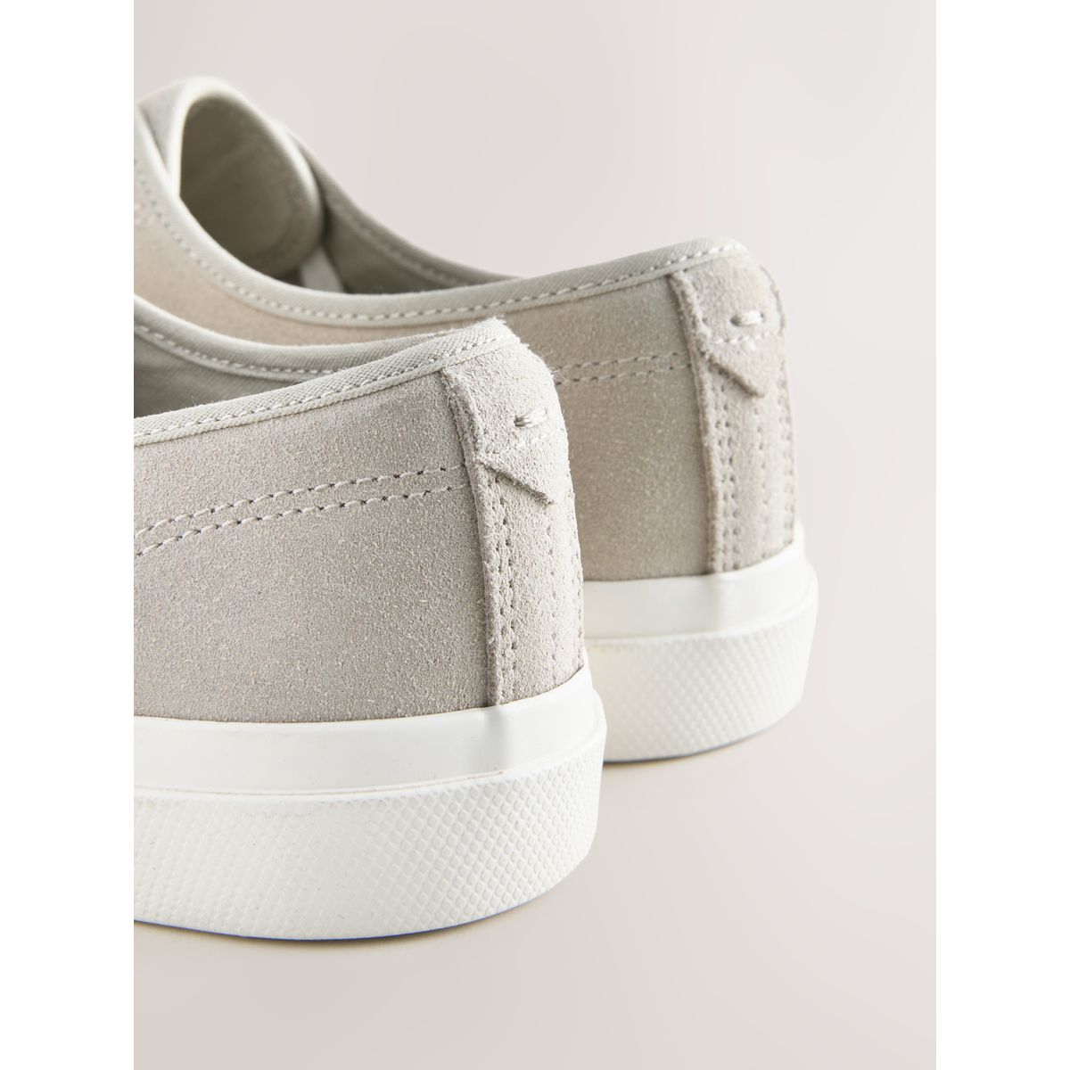 Chaussures en daim n. premium gris, NEXT