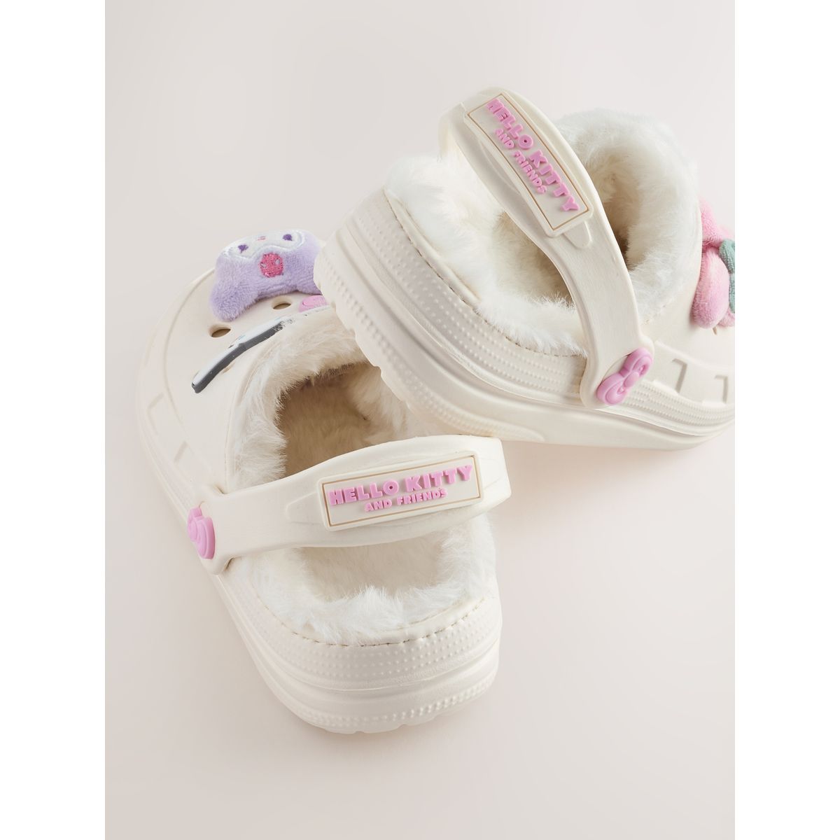 Chaussons sabots doublés de imitation fourrure crème, NEXT