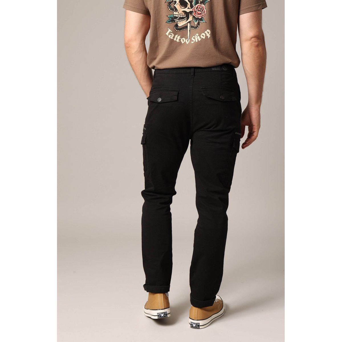 Pantalon cargo avec poches et fermeture zippée DANASON noir, DEELUXE