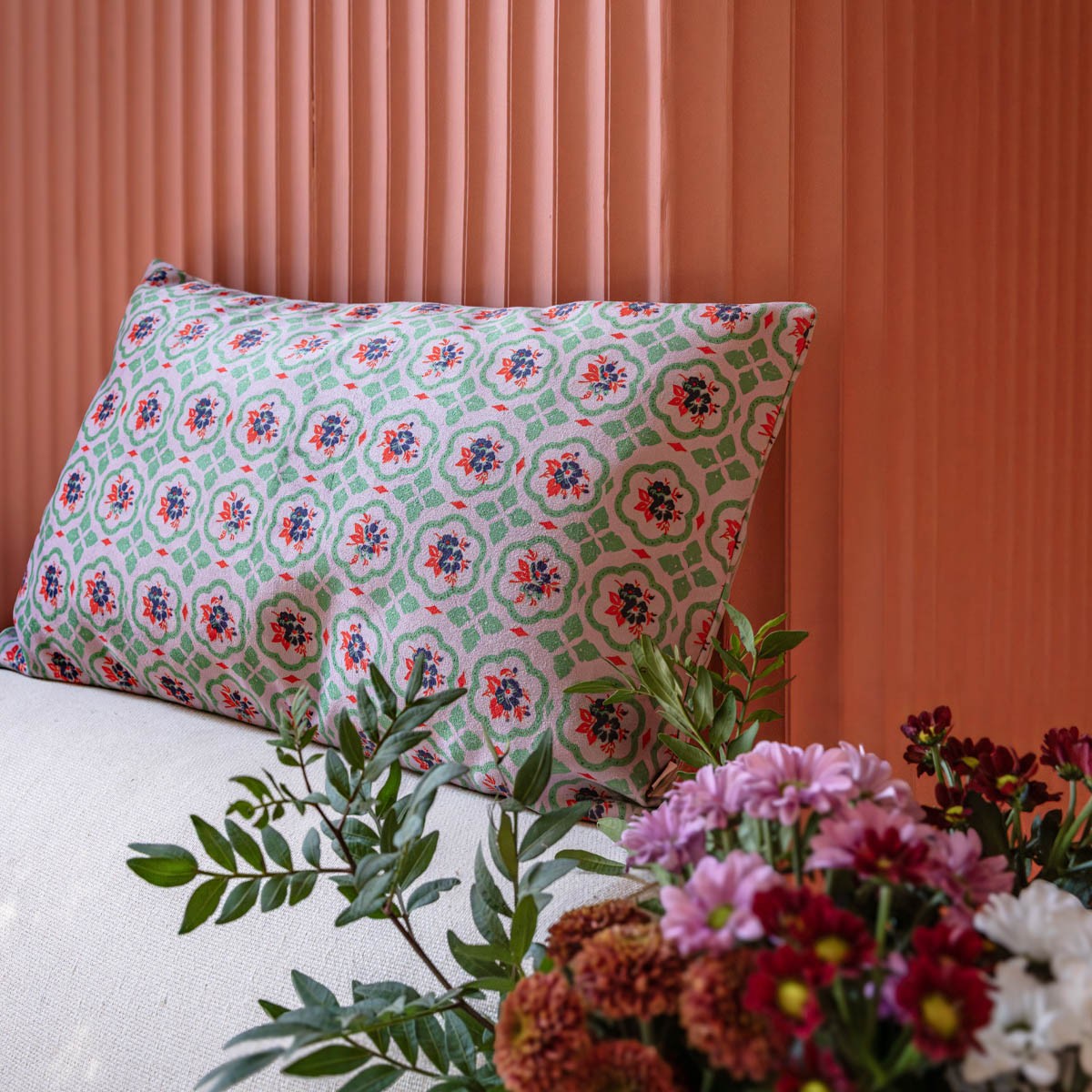 Housse de coussin en velours MONA lila, VENT DE BOHÈME