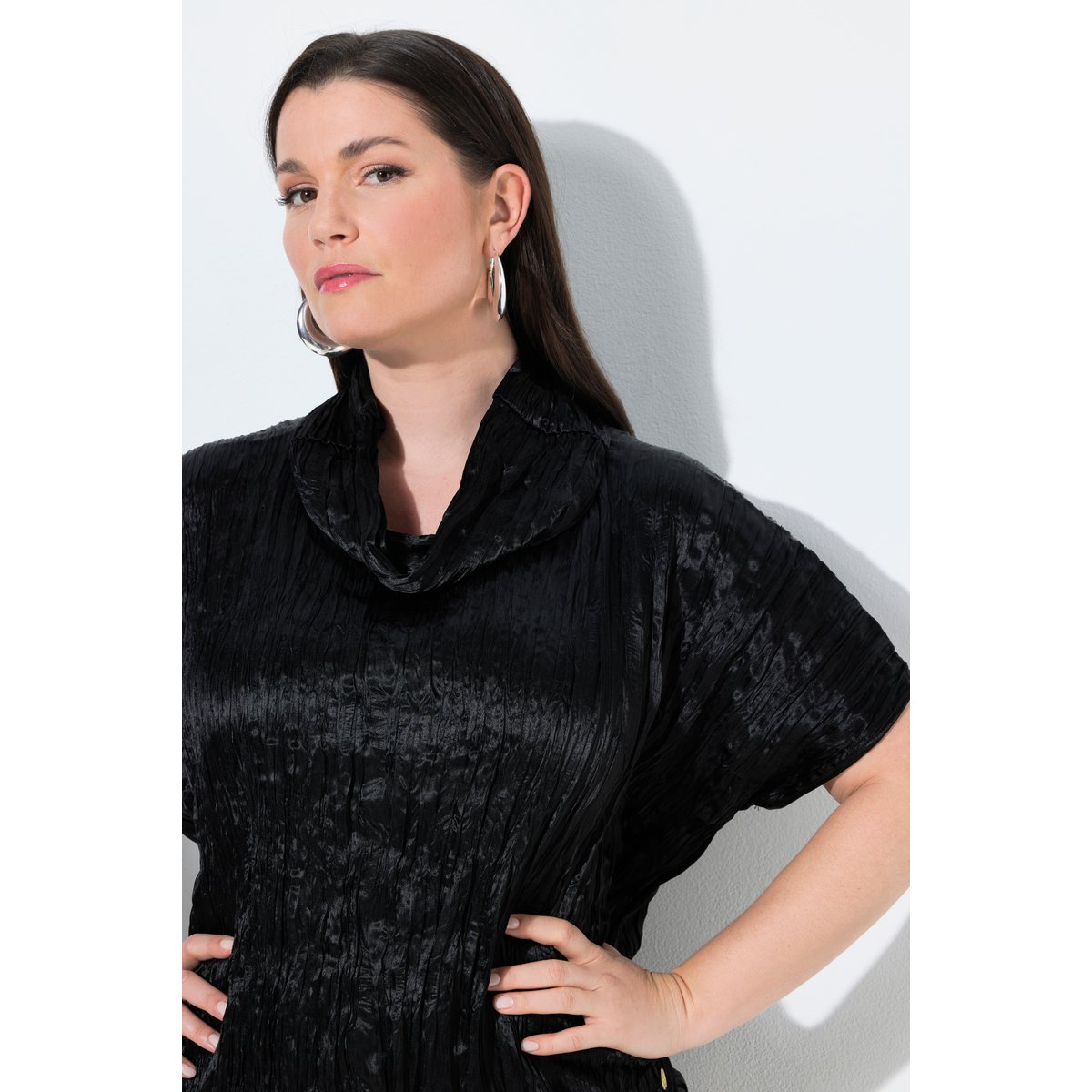 Blouse en acétate effet froissé noir, ULLA POPKEN