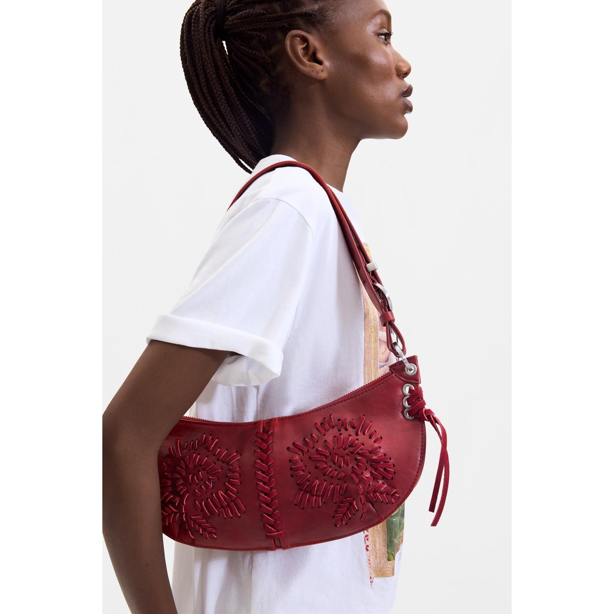 Sac brodé moyen rouge, DESIGUAL