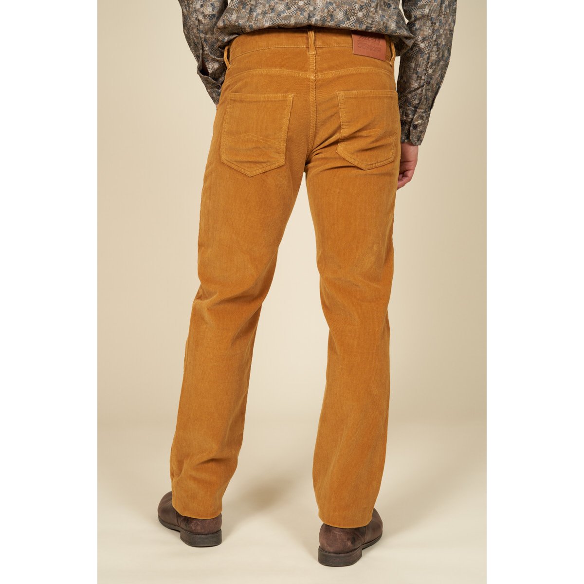 Pantalon 5 poches velours côtelé ocre, MCS