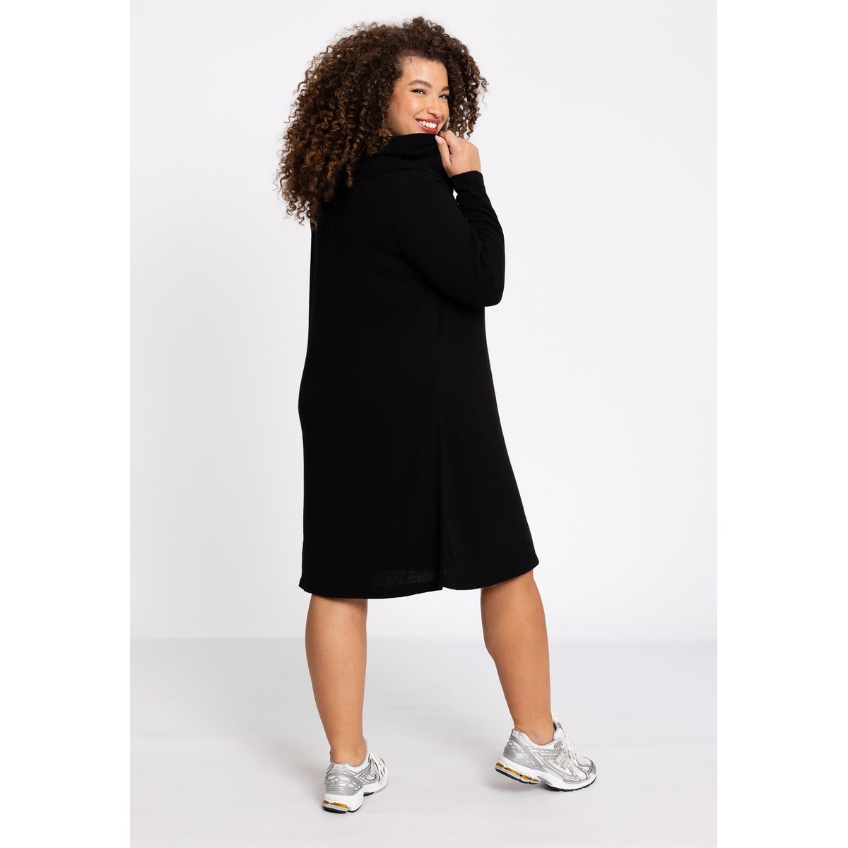 Pull avec manches longues noir, YOEK