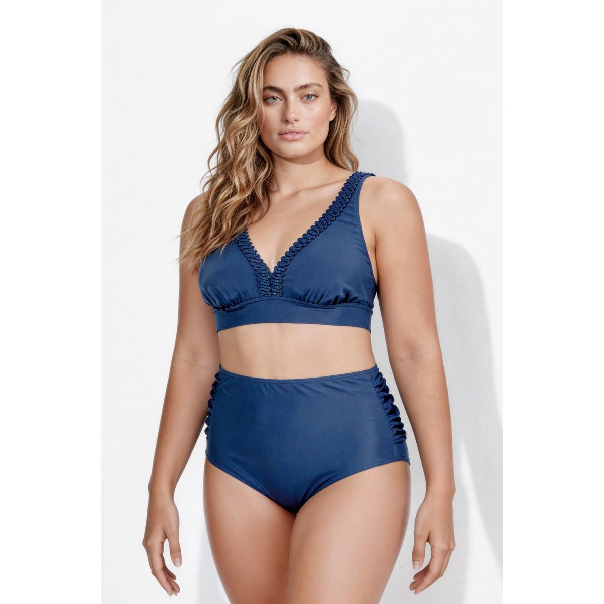 Bikini avec bonnets souples bleu foncé, ULLA POPKEN