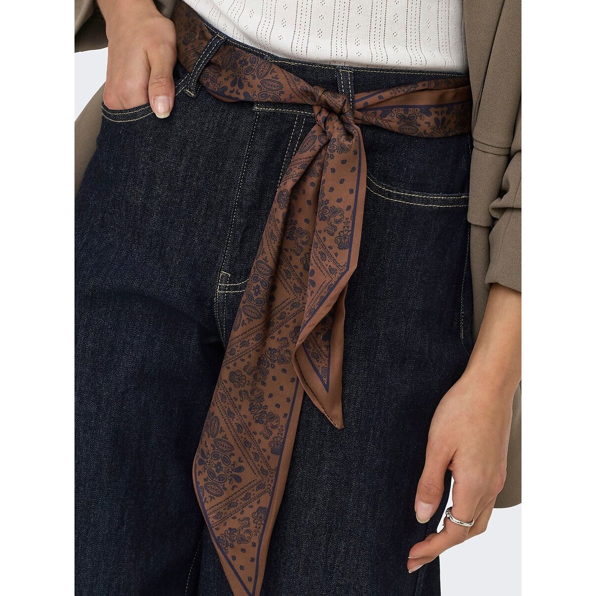 Jean large avec ceinture foulard intégrée dark blue denim, ONLY