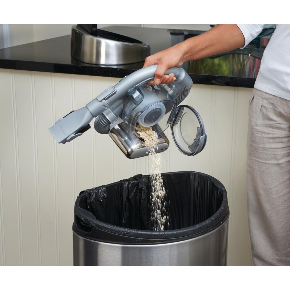 Aspirateur main PD1820L gris, BLACK & DECKER