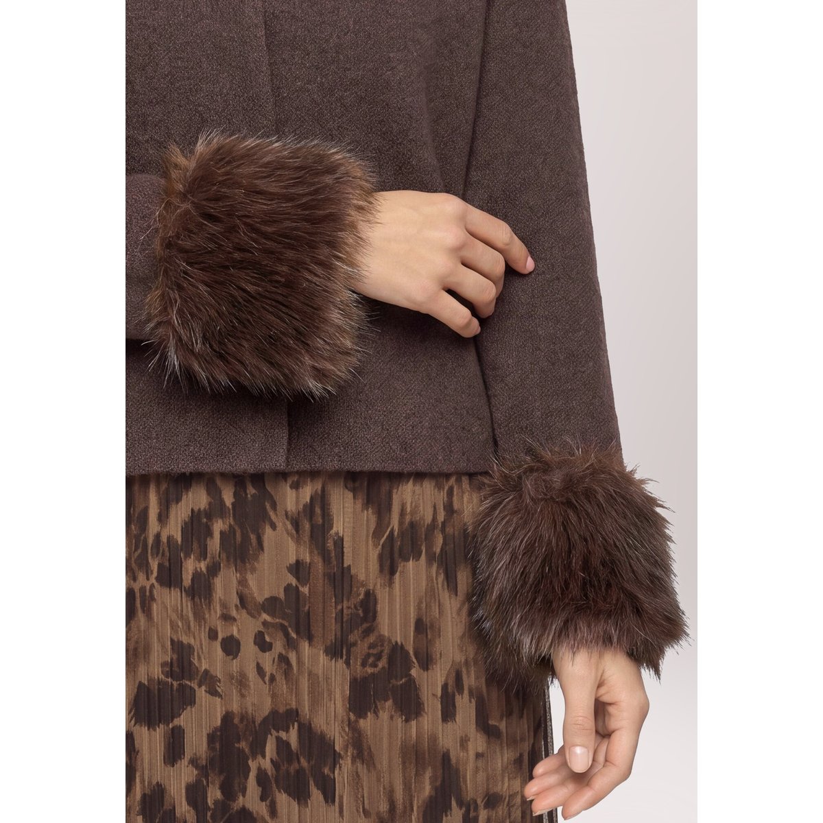 Cardigan en maille à encolure en v muskat, BETTY BARCLAY