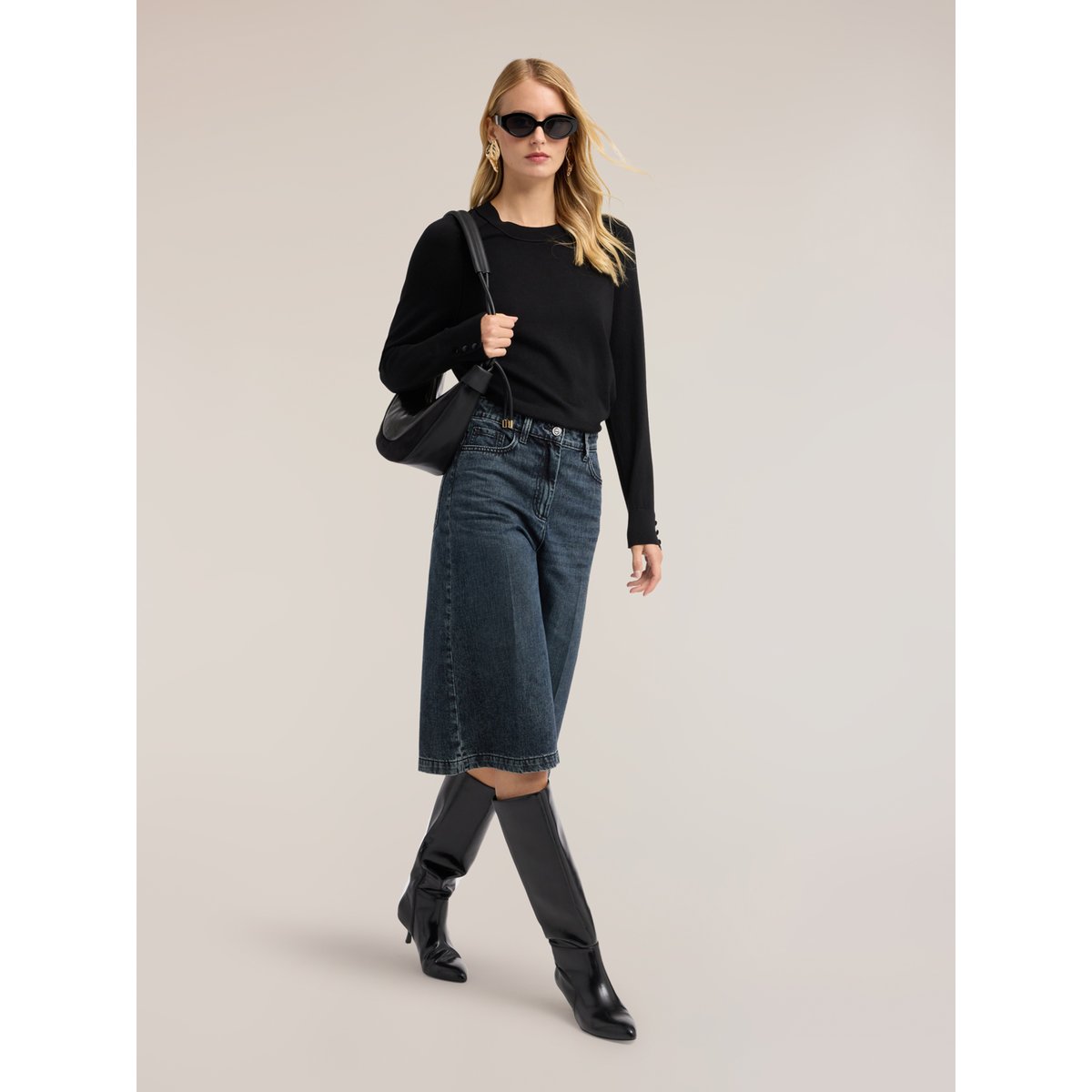 Pull en maille unie avec finitions ton sur ton noir, MOTIVI