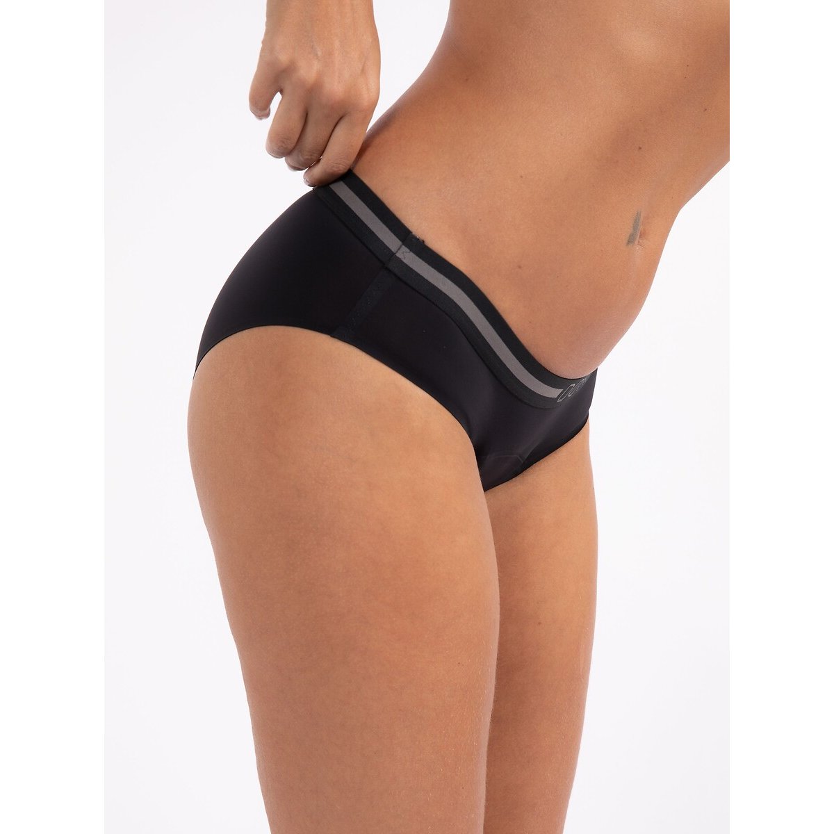 Lote de 2 shorties menstruais recicladas, Eco Moon preto + preto, DORINA