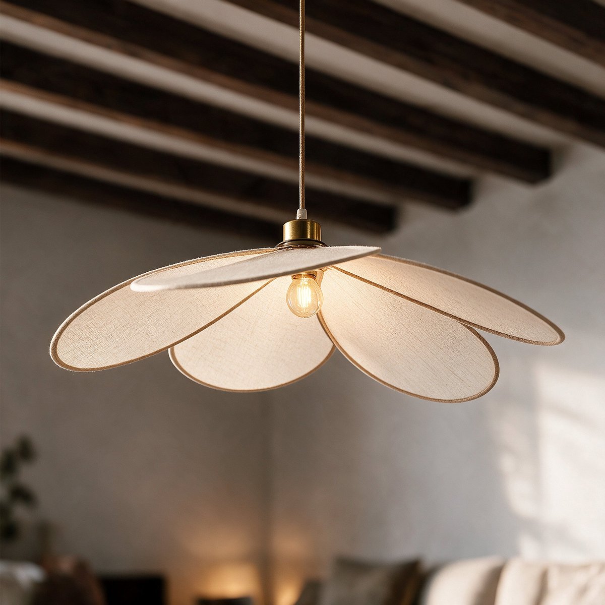 Suspension pétale en tissu et métal 75 cm - FLORA beige, MAISON PAVANE