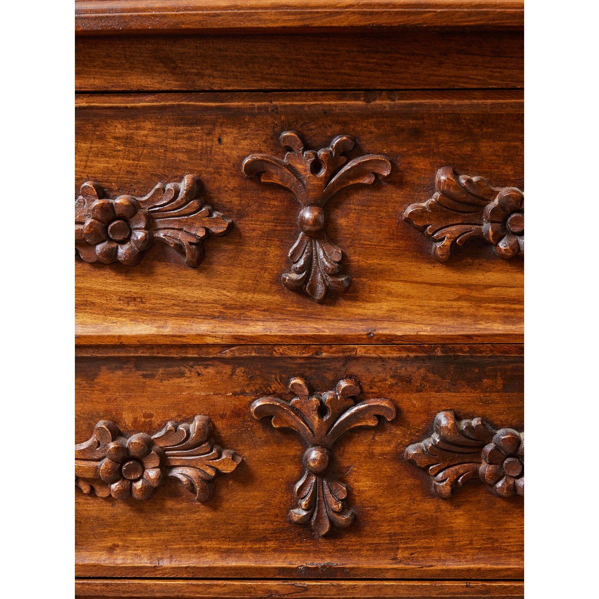 Commode provençale en bois Garance N°597 - Bon état bois foncé, DEBONGOUT
