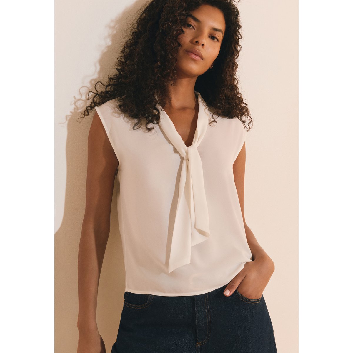 Blouse à col lavallière CAPUCIN perle, ETAM