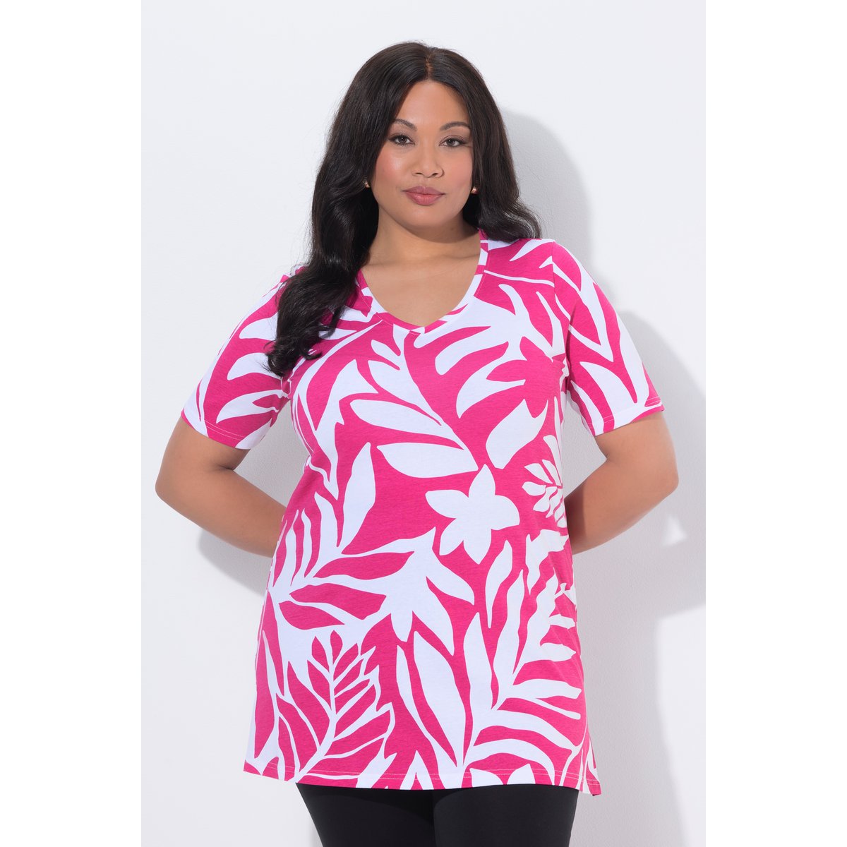 T-shirt long dans un imprimé feuilles rose vif, ULLA POPKEN