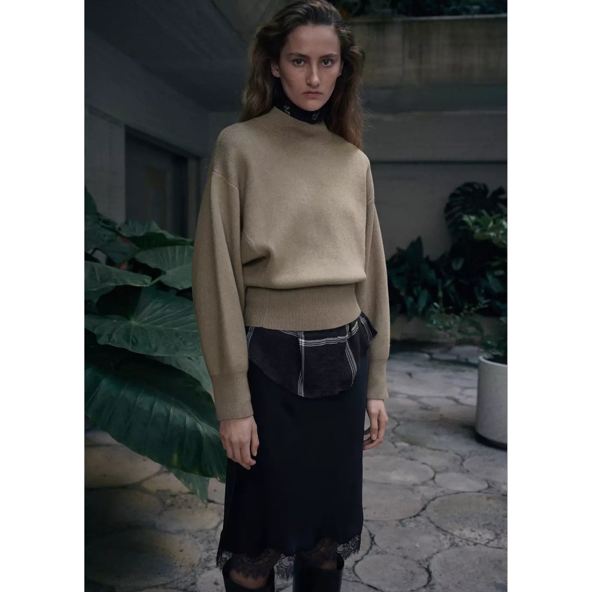 Pull-over oversize col montant gris clair/pastel, MANGO