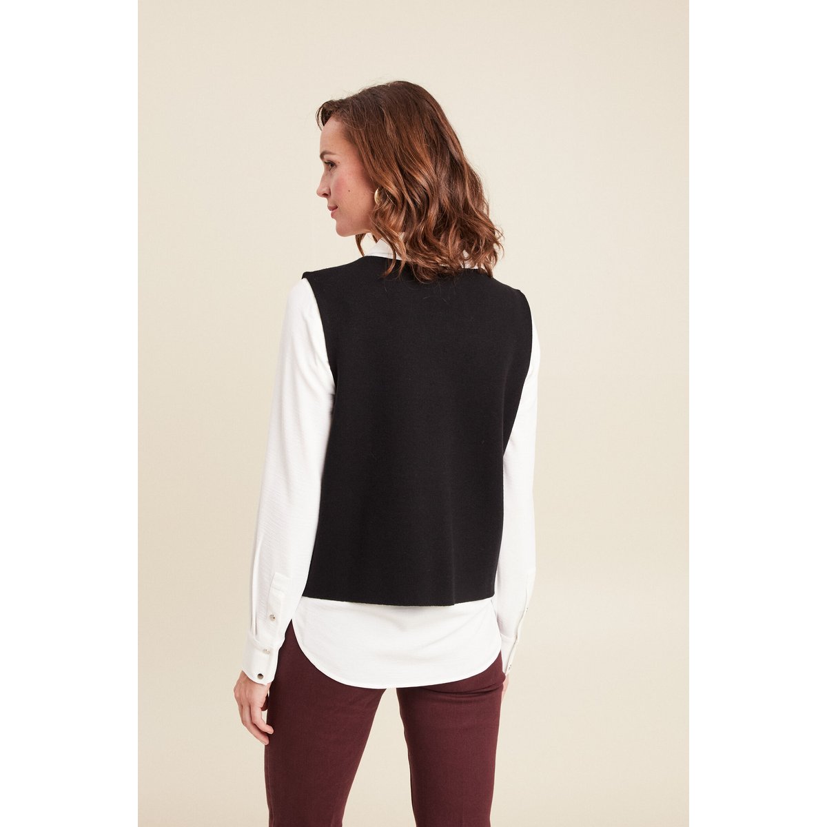 gilet droit court sans manches col rond noir, BREAL