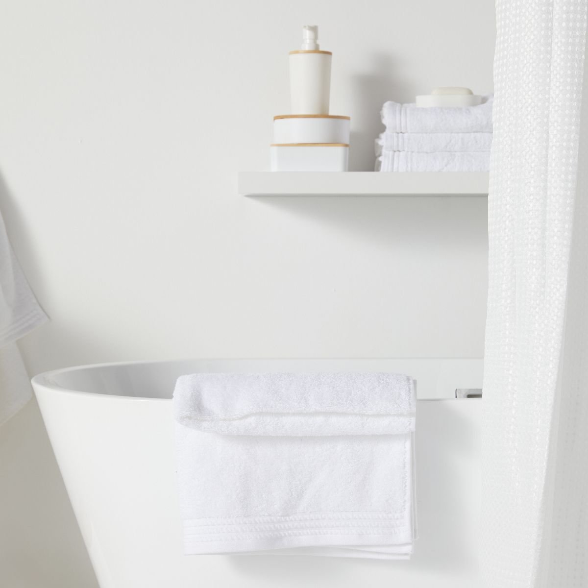 Drap de douche coton uni BATHROOM blanc, UTILITY
