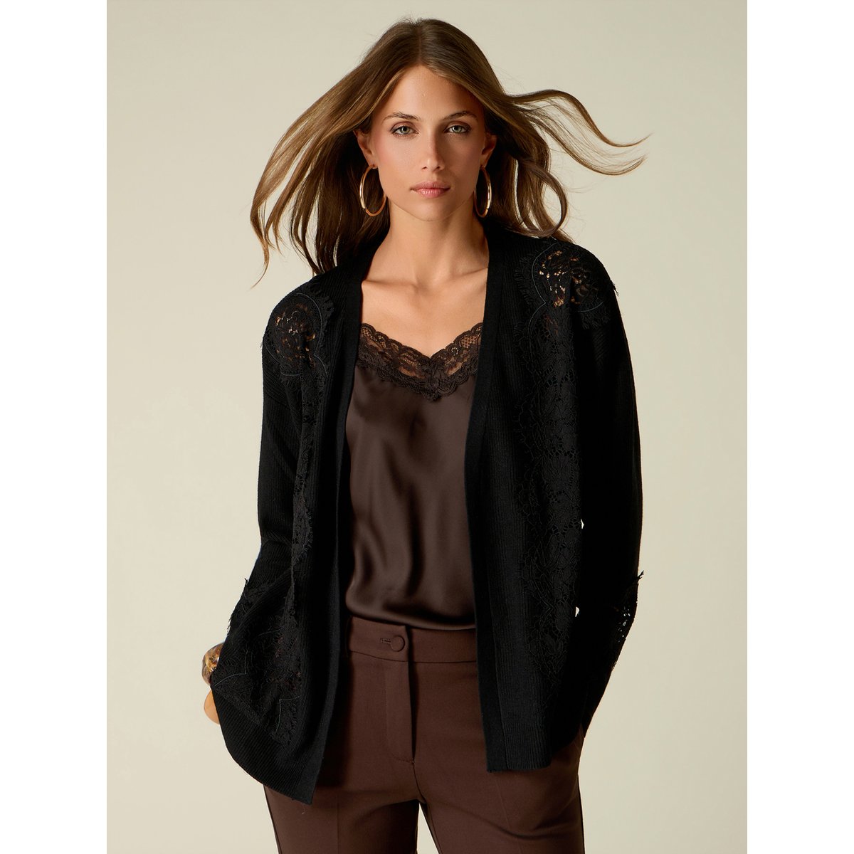 Cardigan avec inserts en dentelle noir, OLTRE