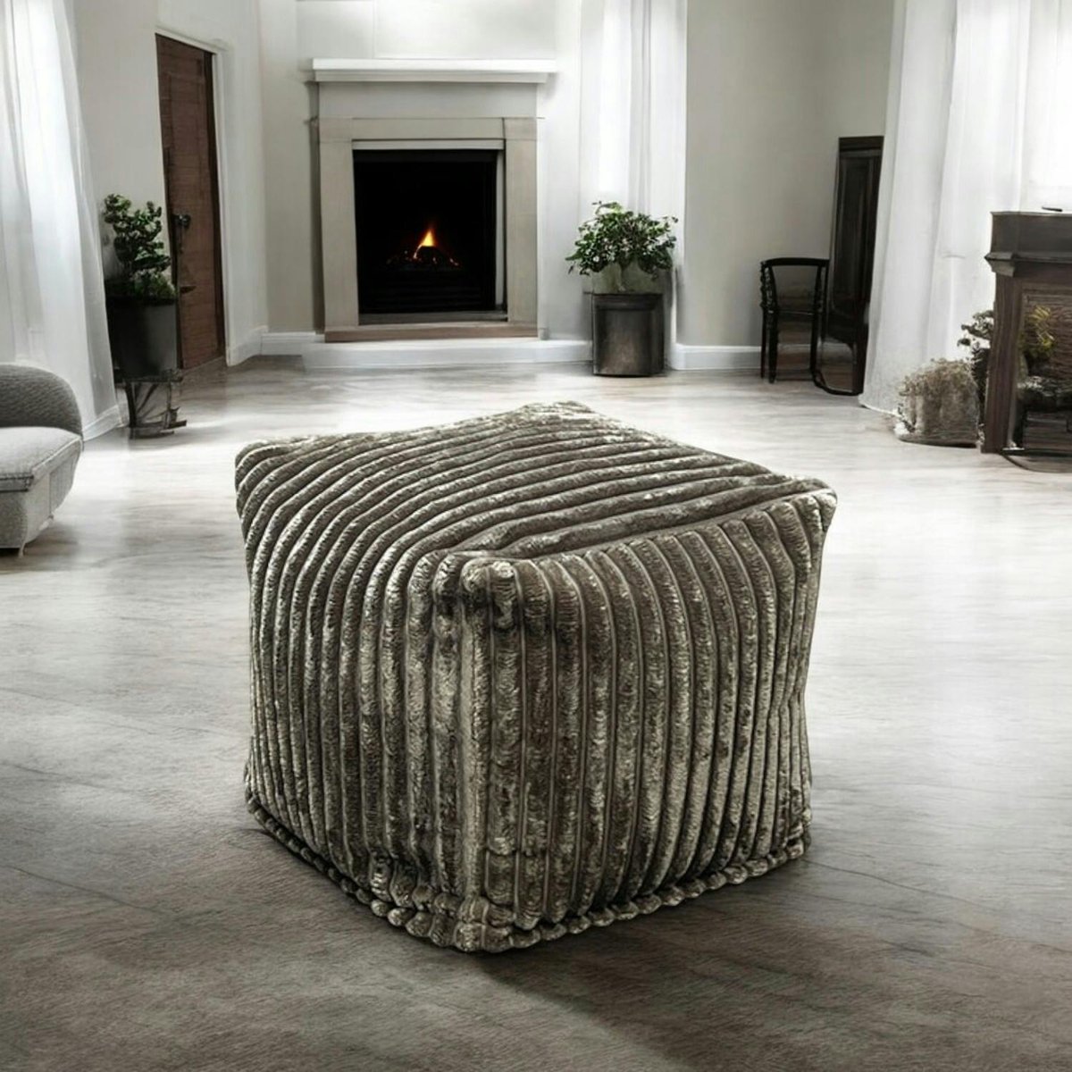 Pouf carré velours grosses côtes kaki VISBY kaki, PIER IMPORT