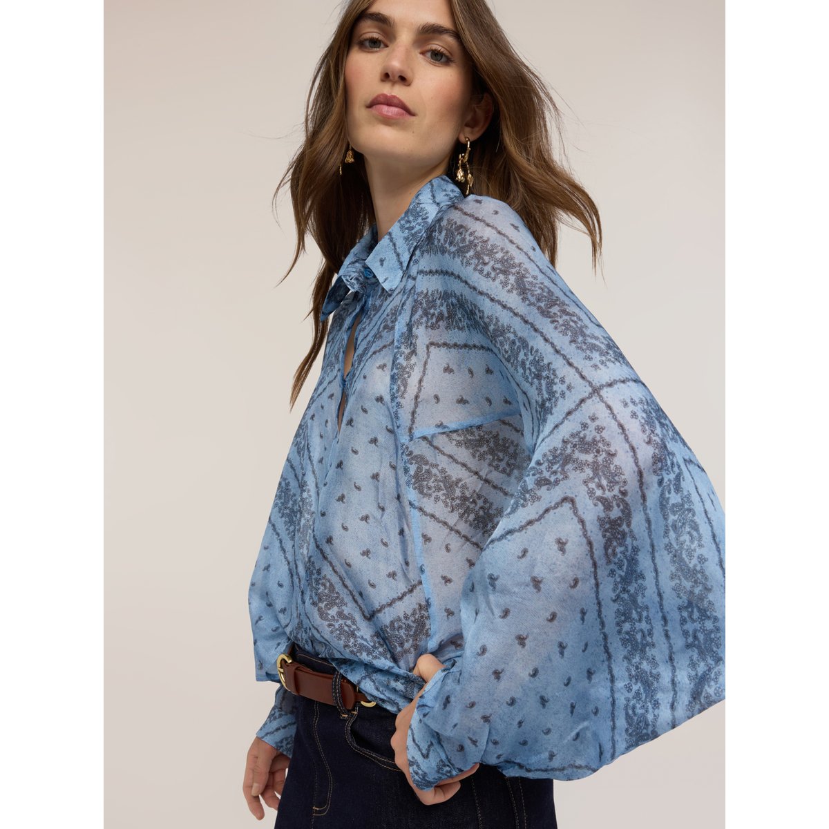 Blouse oversize avec imprimé light - blue, MOTIVI