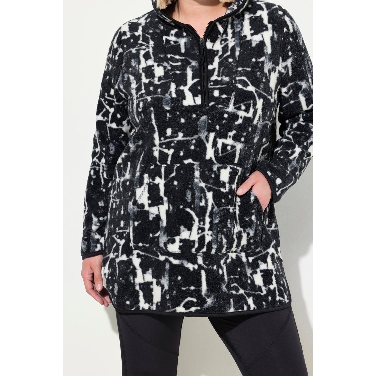 Pull long à capuche et manches longues noir, ULLA POPKEN