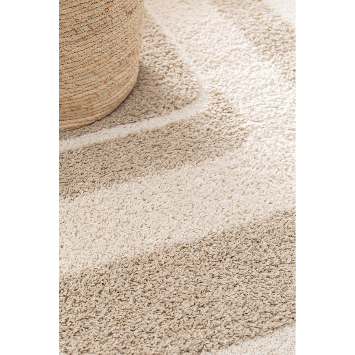 Tapis design doux et épais MIREO beige sable, AFK LIVING