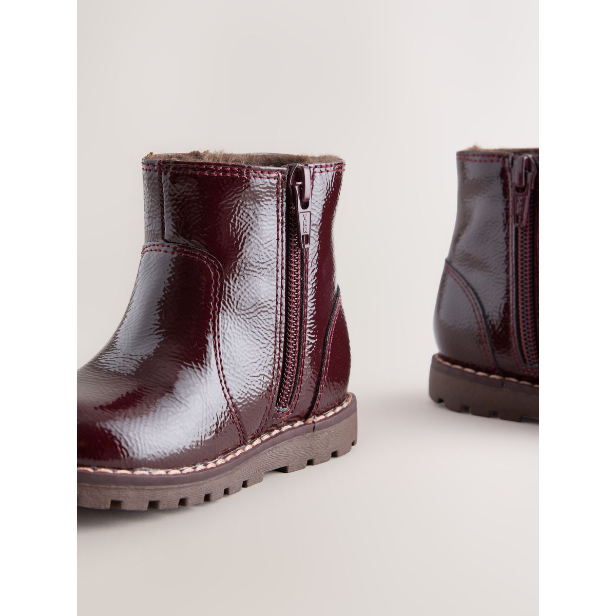 Bottines chelsea zippées à glands rouge bordeaux, NEXT