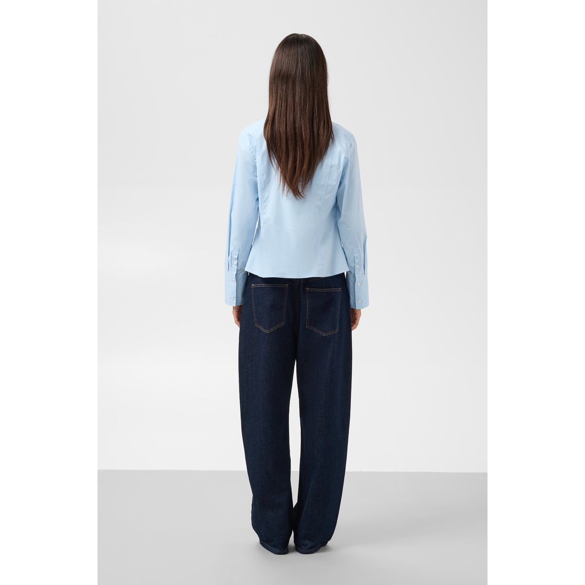 Robe bleu cashmere blue, SOAKED IN LUXURY