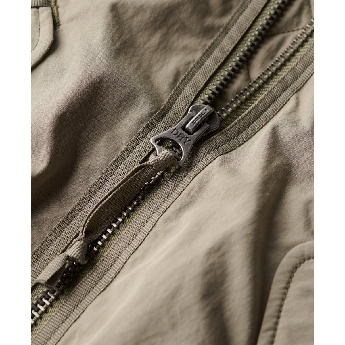 Bomber MA1 à capuche kaki clair, SUPERDRY