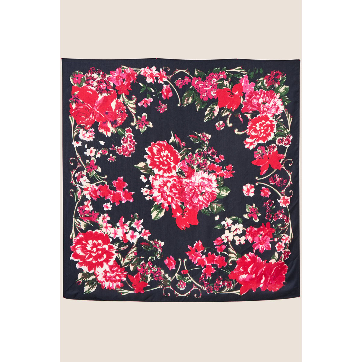 Foulard satiné bleu foncé, BREAL
