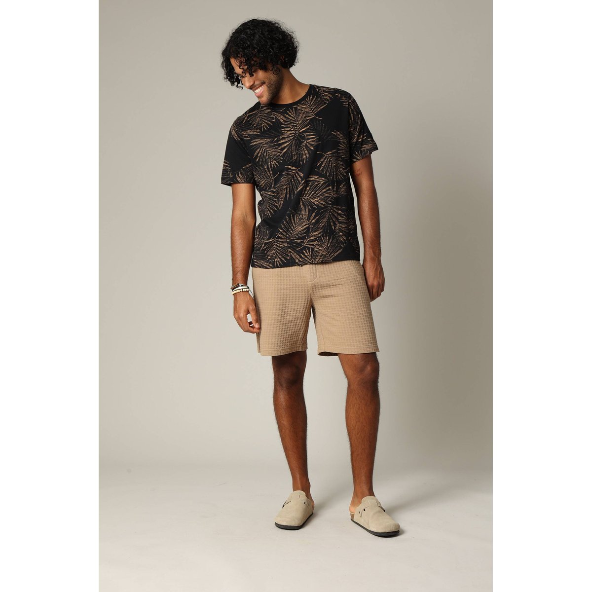 T-shirt tropical en jersey de coton à manches courtes BLOSSOM black, DEELUXE